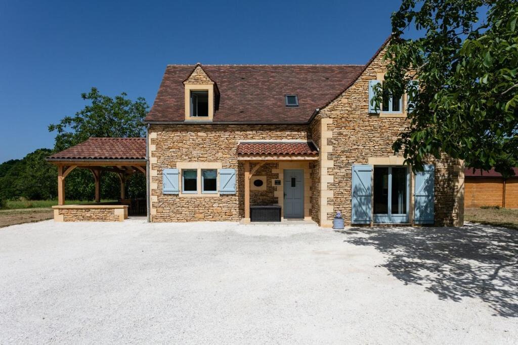 Luxury 3 Bed Home With Heated Swimming Pool Air Con And Boules Pitch Salignac-Eyvigues Εξωτερικό φωτογραφία